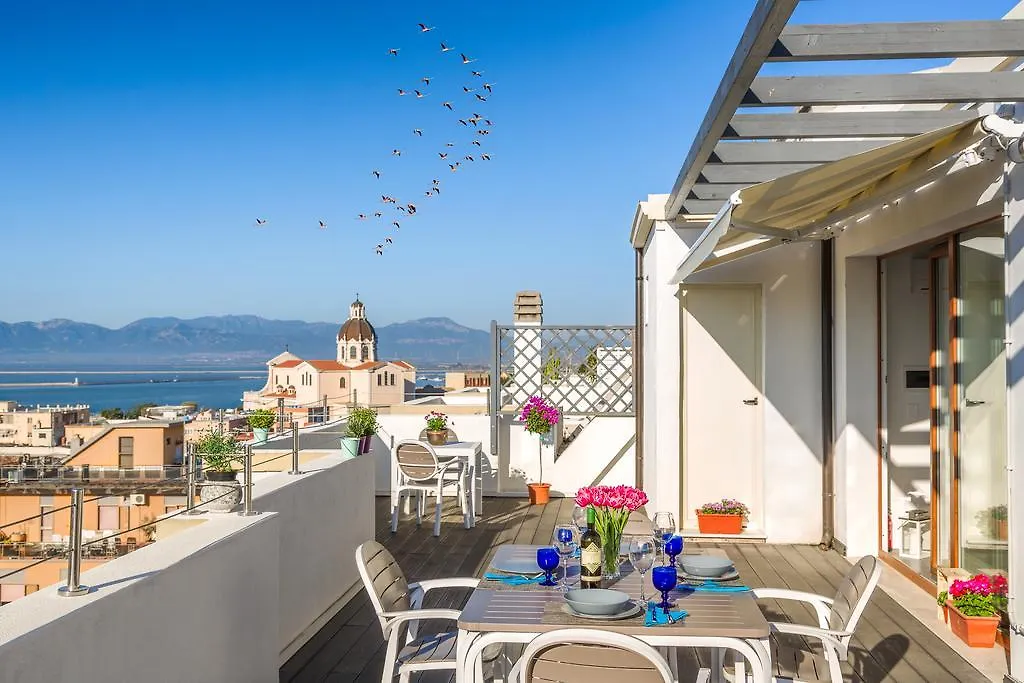 Ferienwohnung La Terrazza Di Olimpia Cagliari